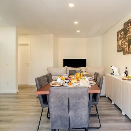 Lejlighed Hostwise - Spacious & Stylish Flat With Garage Ermesinde