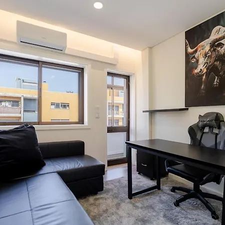 Hostwise - Spacious & Stylish Flat With Garage Apartment Ermesinde